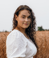 Book an Appointment with Mrs. Juliana Snow for Psychotherapy with Juliana