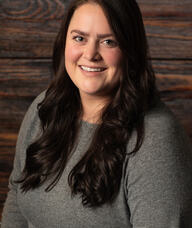 Book an Appointment with Randi Hunter for Athletic Therapy