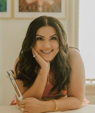 Book an Appointment with Zein Sangha for Spinal Energetics