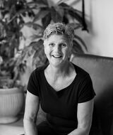 Book an Appointment with Zari Robach at OM in Dundas