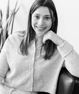 Book an Appointment with Dr. Mackenzie Bernhardt at OM in Dundas