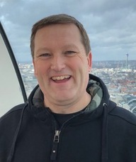 Book an Appointment with Elliott Lloyd, RMT for MASSAGE THERAPY