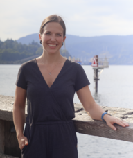 Book an Appointment with Melanie Soer for Physiotherapy