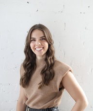 Book an Appointment with Paige Ryan for Manual Osteopathy