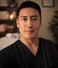 Book an Appointment with Julian Yang for 1st Year - Student Massage Intern
