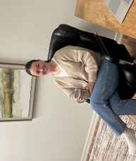 Book an Appointment with Hunter Frankfurt for Counselling/Social Worker