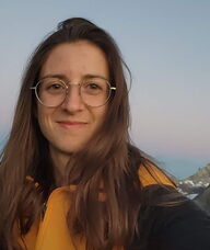 Book an Appointment with Viviane Girard for Chiropractic