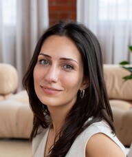 Book an Appointment with Sara Saniee for Psychotherapy Services