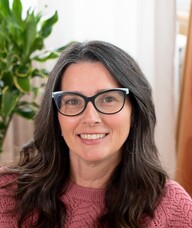 Book an Appointment with Jennifer Emanoilidis for Richmond Hill Office & Virtual Psychotherapy