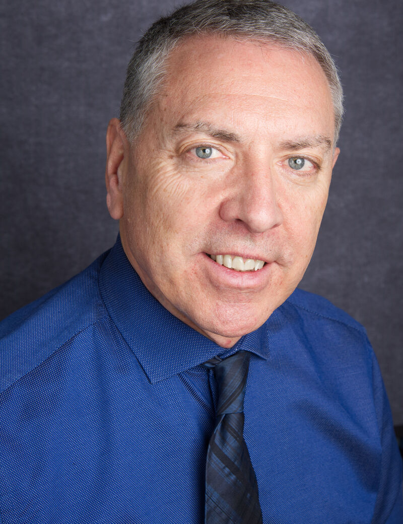 Dr. Christopher Walker