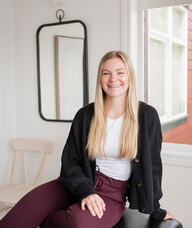 Book an Appointment with Amy Moorwood for Physiotherapy