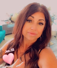 Book an Appointment with Maureen Zacharias for Holistic Health Wellness & Beauty