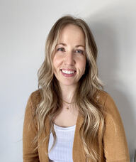 Book an Appointment with Janelle Loveridge for Adult Therapy- Ages 18 and older