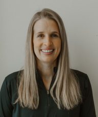 Book an Appointment with Alyssa Vogelzang for Physiotherapy