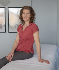 Book an Appointment with Michelle Kudelka for Massage Therapy