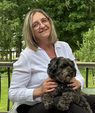 Book an Appointment with Catharine Burt for Registered Massage Therapy/MLD/CDT