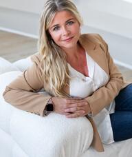 Book an Appointment with Robin Hinchliffe for Nurse Practitioner