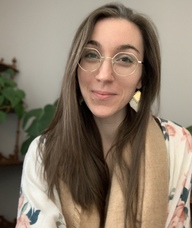 Book an Appointment with Zoë Bowman for Psychotherapy & Social Work