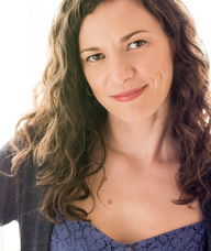 Book an Appointment with Nicole Fetterly for Dietetics