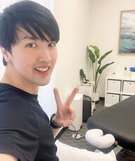 Book an Appointment with Dr. Vorachoat (Ike) Karunyasopon for Osteopathy