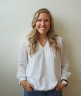 Book an Appointment with Paulina Wegrzyn at Glenmore NeuMovement (Kelowna)