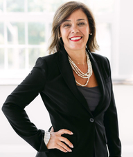 Book an Appointment with Marianna - Scalp Therapist for European Scalp Therapy