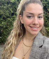 Book an Appointment with Aurianna Di Marino at NatCan Weight Loss & Skin Clinic